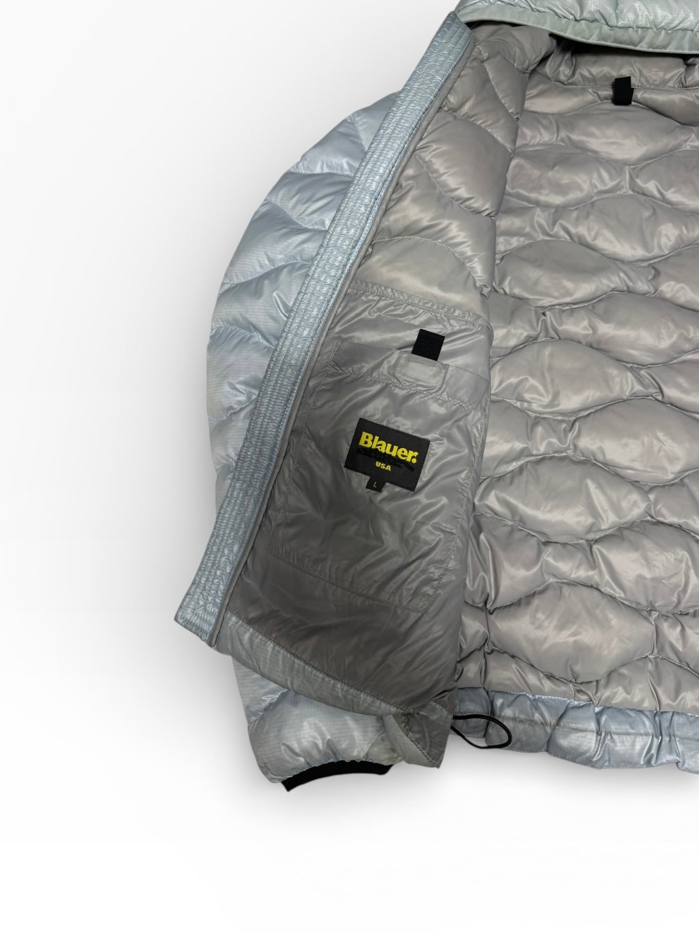 Blauer Pufferjacke Hellblau