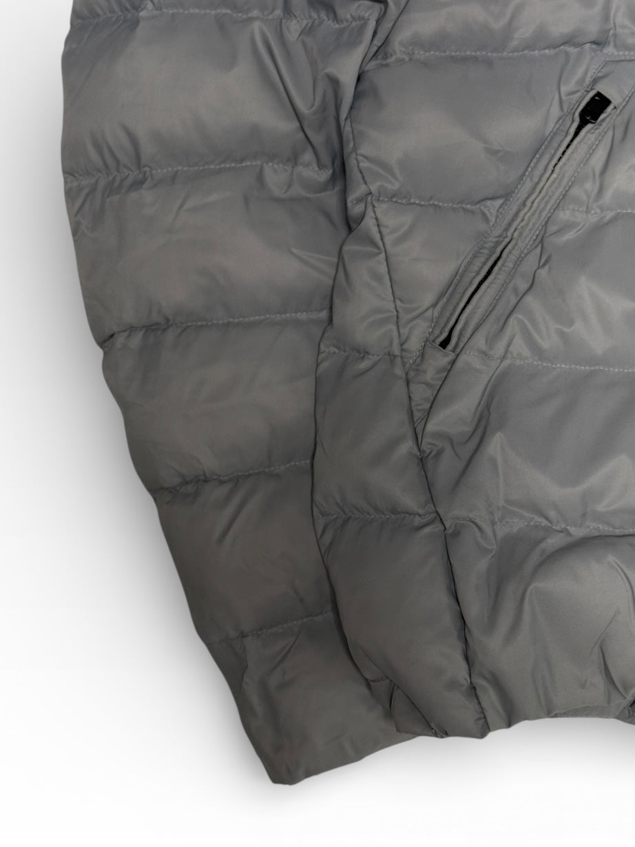 Blauer Puffer Jacke